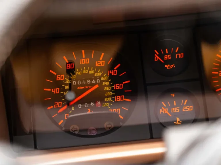 1987 Ferrari Testarossa - Image 13 of 31