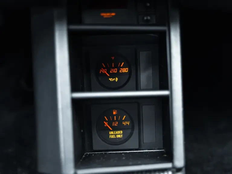 1987 Ferrari Testarossa - Image 15 of 31