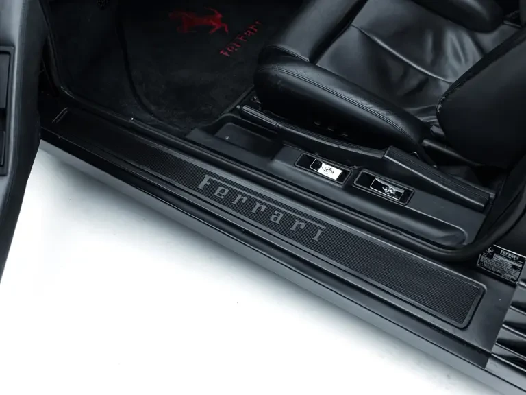 1987 Ferrari Testarossa - Image 21 of 31