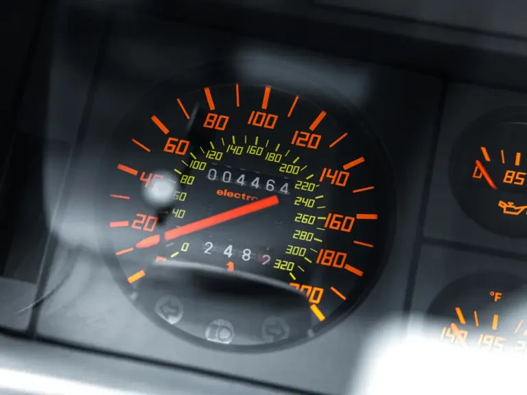 1987 Ferrari Testarossa - Image 14 of 31