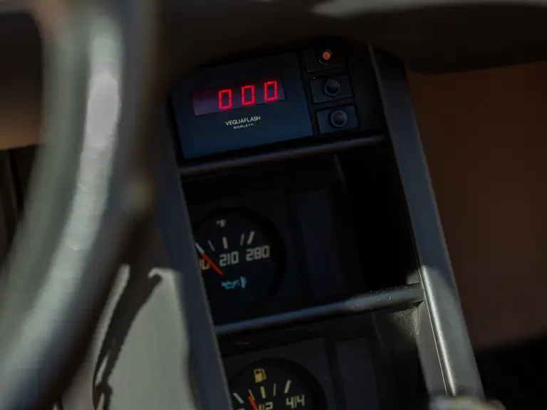 1987 Ferrari Testarossa - Image 17 of 31