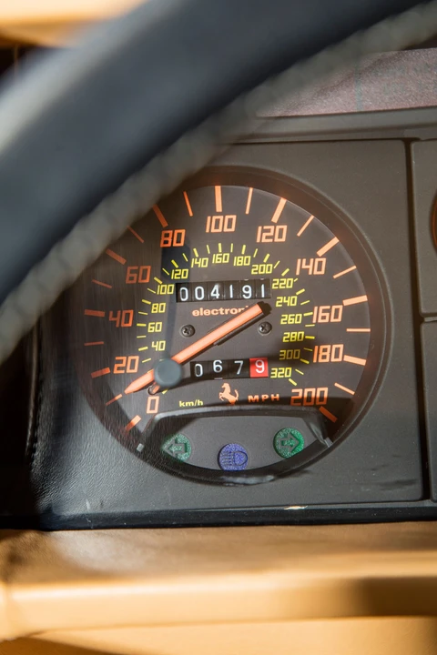 1987 Ferrari Testarossa - Image 23 of 31