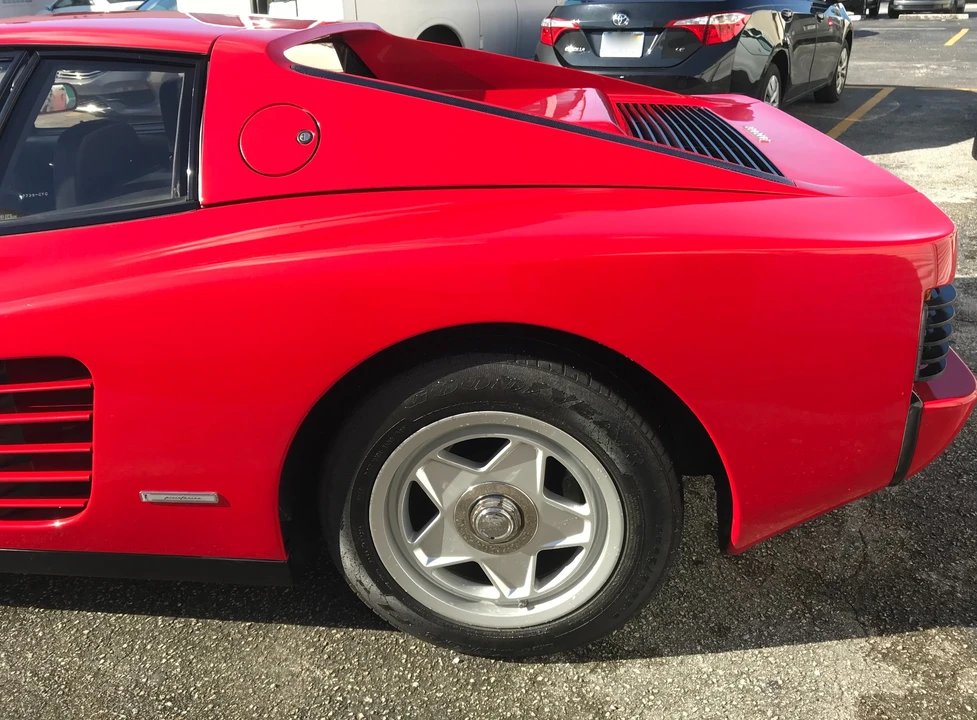 1987 Ferrari Testarossa - Image 29 of 31
