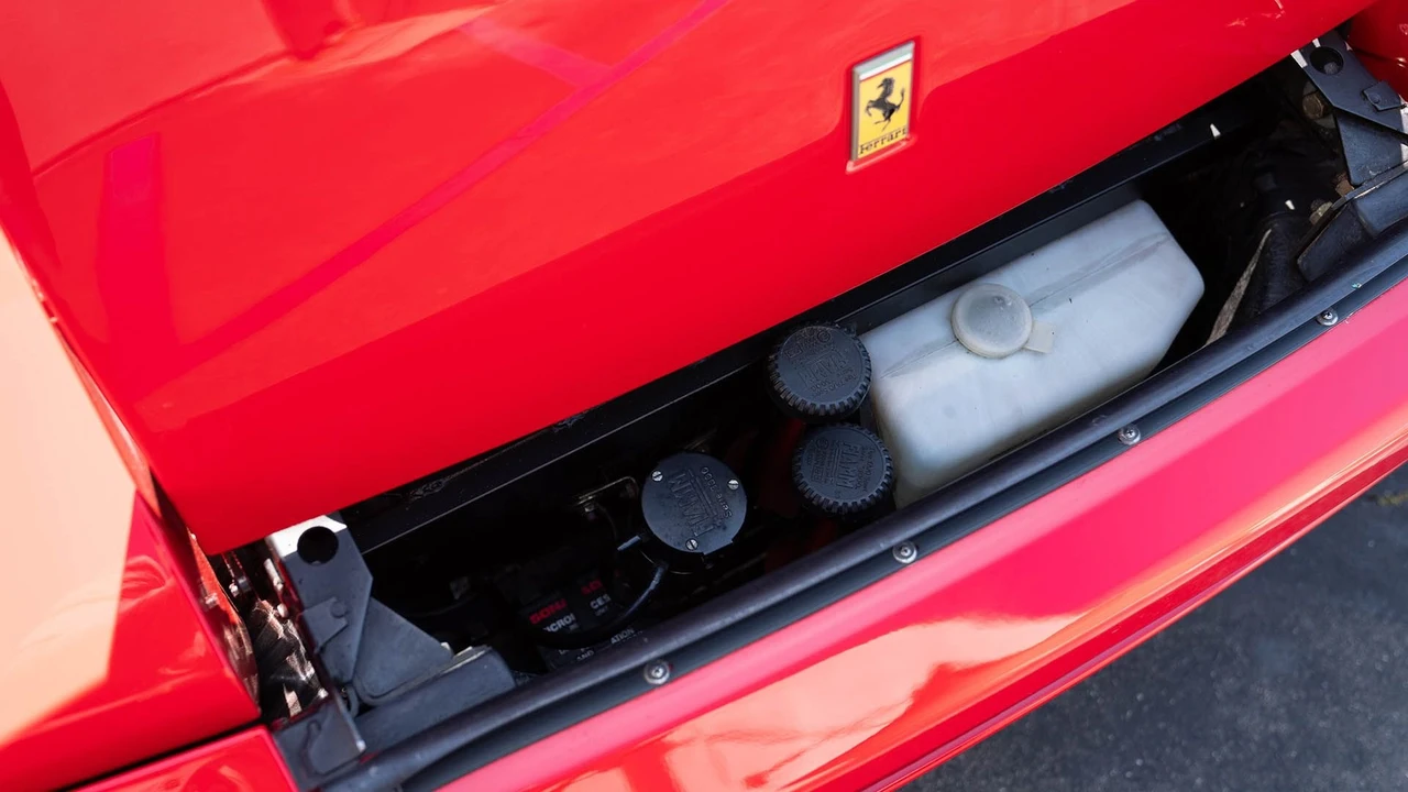 1987 Ferrari Testarossa - Image 26 of 31
