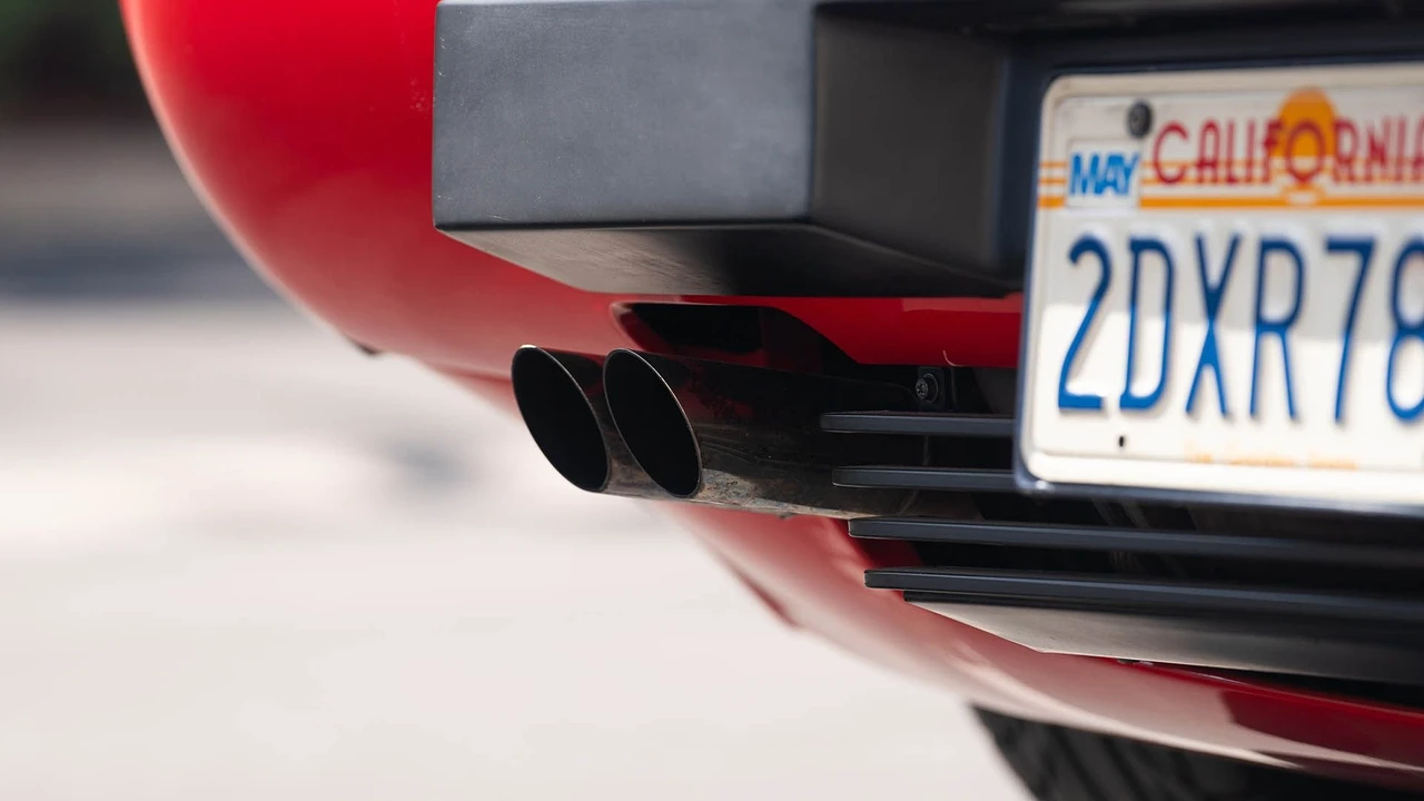 1987 Ferrari Testarossa - Image 18 of 31
