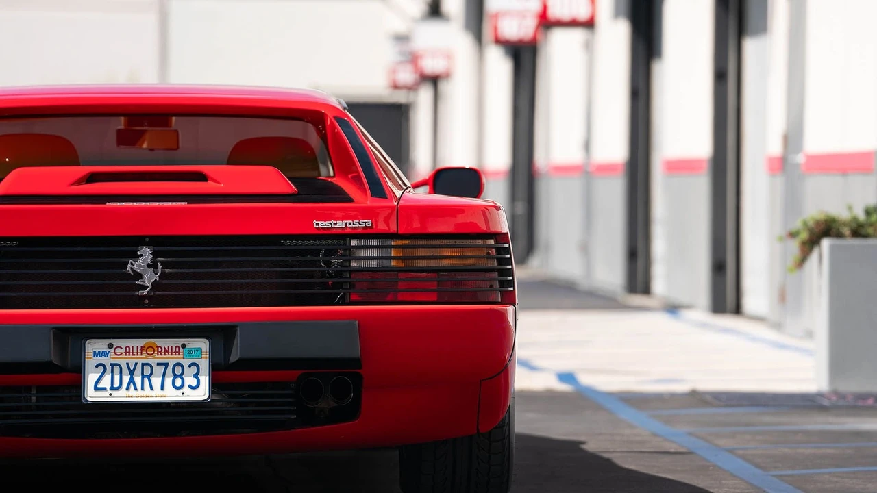 1987 Ferrari Testarossa - Image 14 of 31