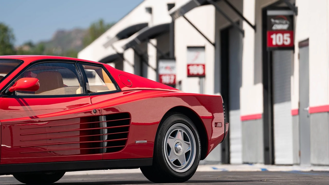 1987 Ferrari Testarossa - Image 9 of 31