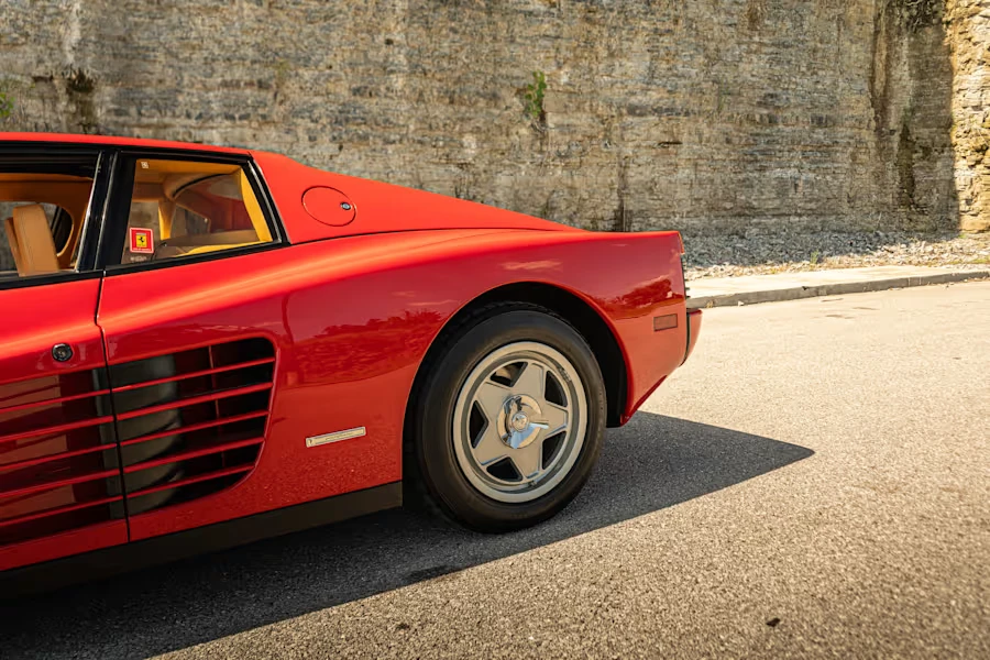 1987 Ferrari Testarossa - Image 27 of 31