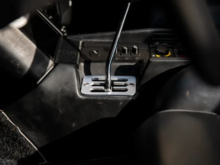 1987 Ferrari Testarossa - Image 18 of 31
