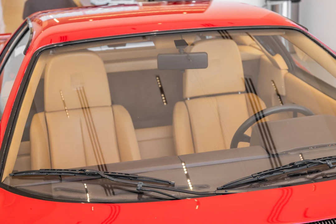 1987 Ferrari Testarossa - Image 27 of 31