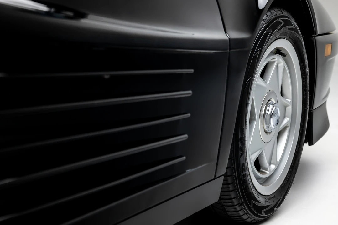 1987 Ferrari Testarossa - Image 31 of 31