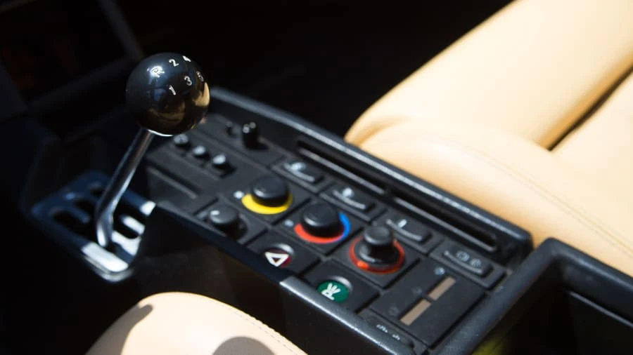 1987 Ferrari Testarossa - Image 9 of 12