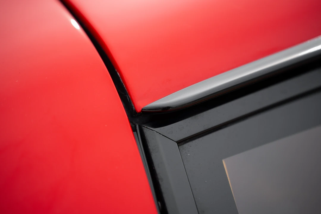 1987 Ferrari Testarossa - Image 25 of 31