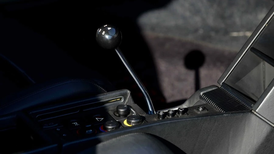 1987 Ferrari Testarossa - Image 9 of 12