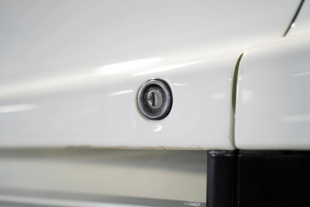 1987 Ferrari Testarossa - Image 23 of 31