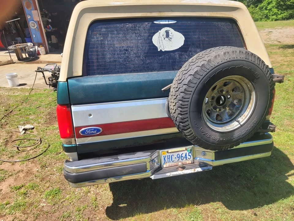 1987 Ford Bronco 4th Gen - Image 2 of 4