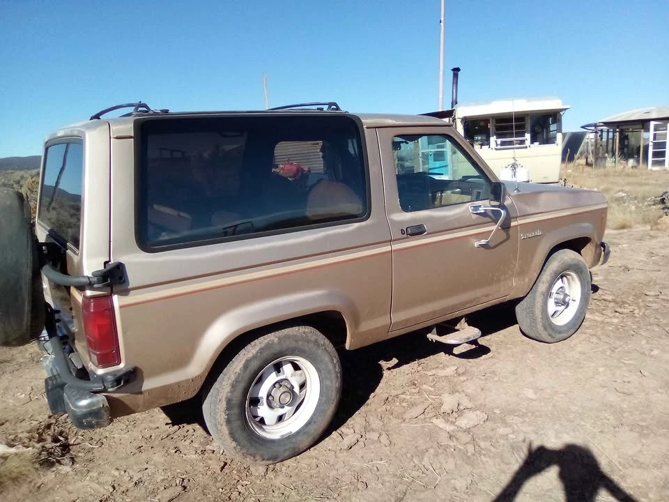 1987 Ford Bronco 4th Gen - Image 2 of 4