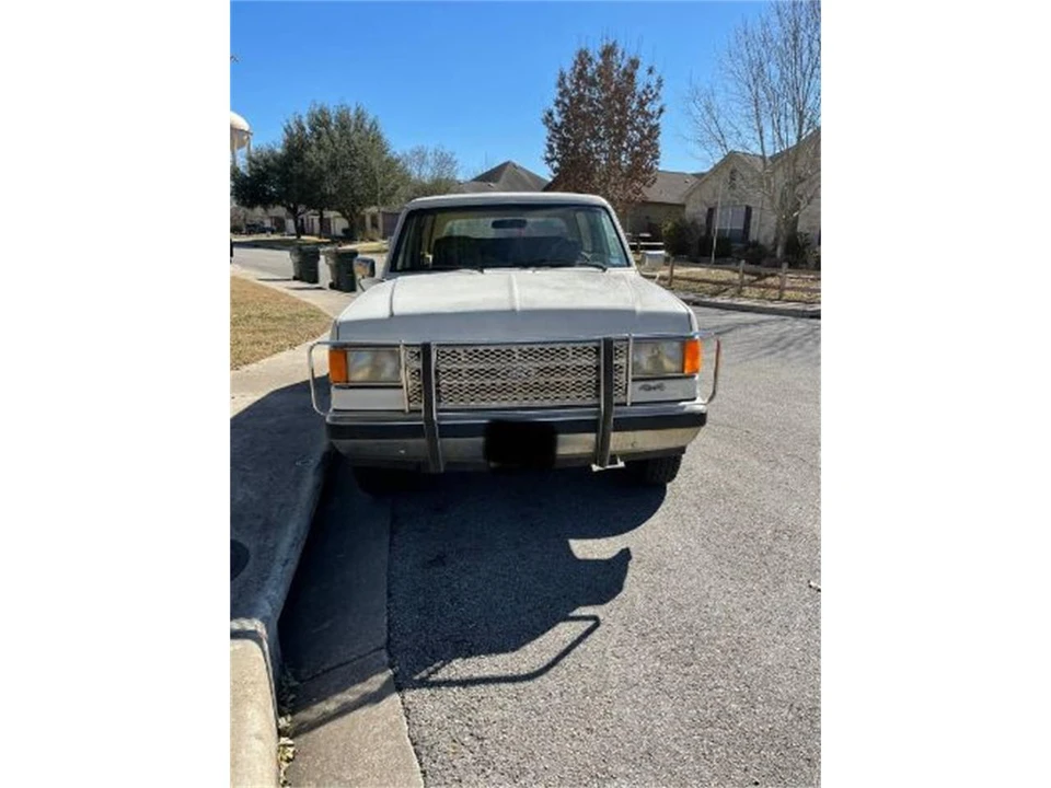 1987 Ford Bronco 4th Gen - Image 12 of 13