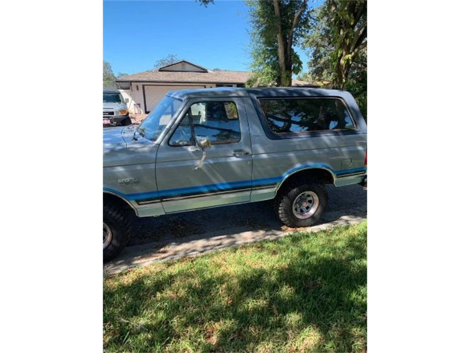 1987 Ford Bronco 4th Gen - Image 4 of 5