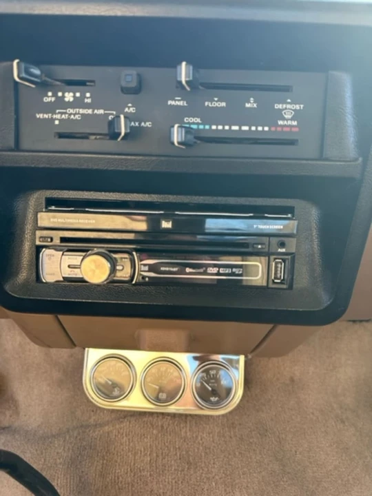 1987 Ford Bronco 4th Gen - Image 14 of 18