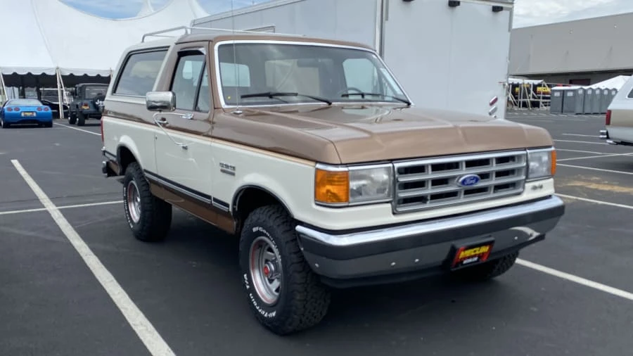 1987 Ford Bronco 4th Gen - Image 2 of 31