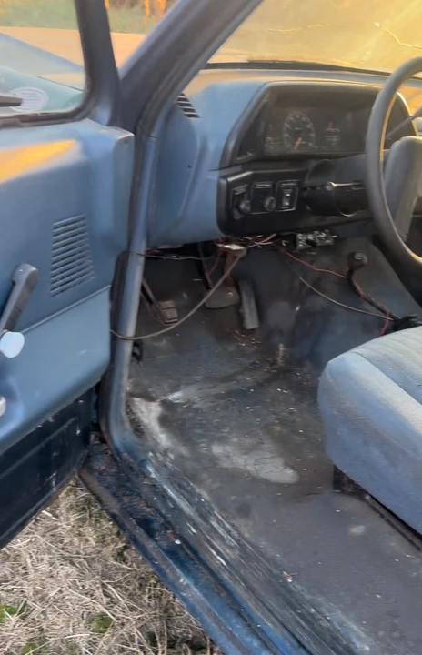 1987 Ford Bronco 4th Gen - Image 15 of 21