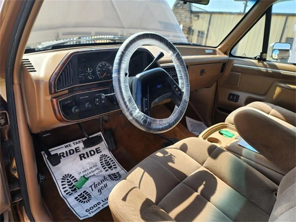 1987 Ford Bronco 4th Gen - Image 11 of 12