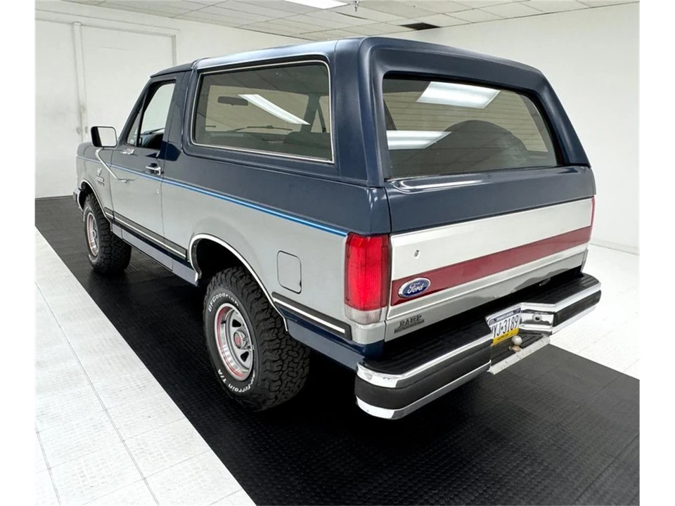 1987 Ford Bronco 4th Gen - Image 3 of 31