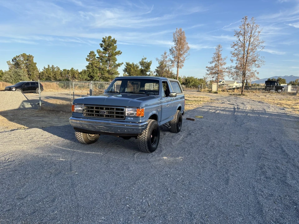 1987 Ford Bronco 4th Gen - Image 2 of 31