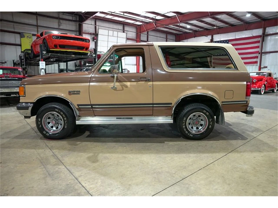 1987 Ford Bronco 4th Gen - Image 21 of 31