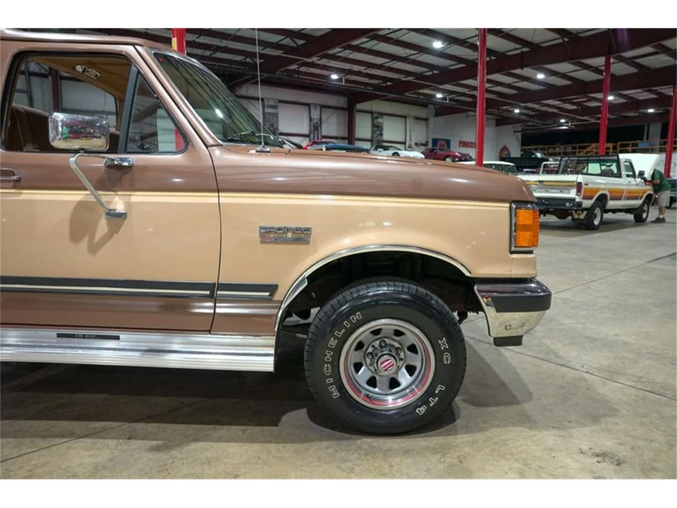 1987 Ford Bronco 4th Gen - Image 11 of 31