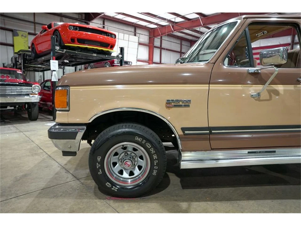 1987 Ford Bronco 4th Gen - Image 3 of 31