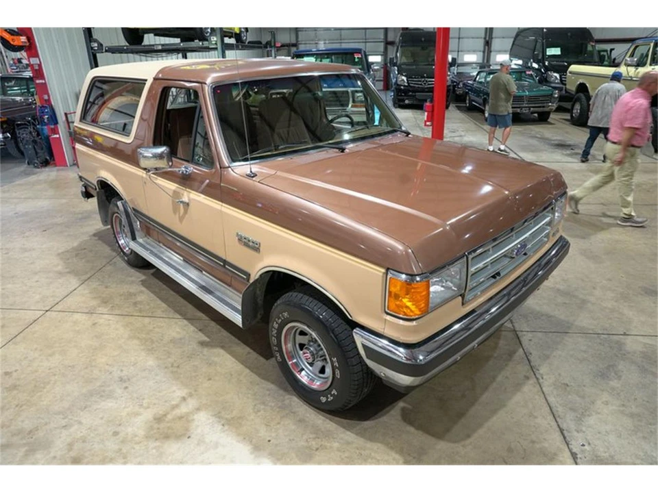 1987 Ford Bronco 4th Gen - Image 28 of 31