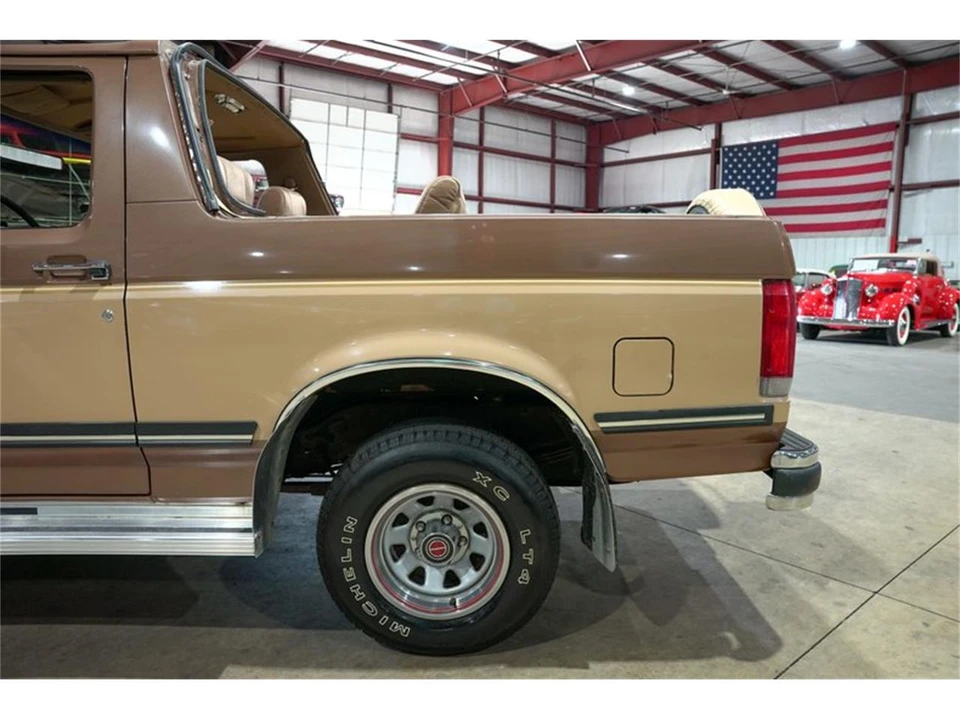 1987 Ford Bronco 4th Gen - Image 5 of 31