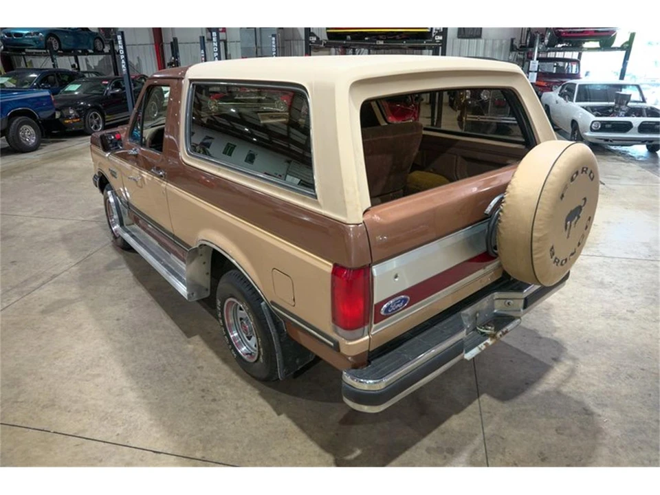 1987 Ford Bronco 4th Gen - Image 30 of 31
