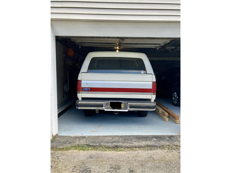 1987 Ford Bronco 4th Gen - Image 6 of 31