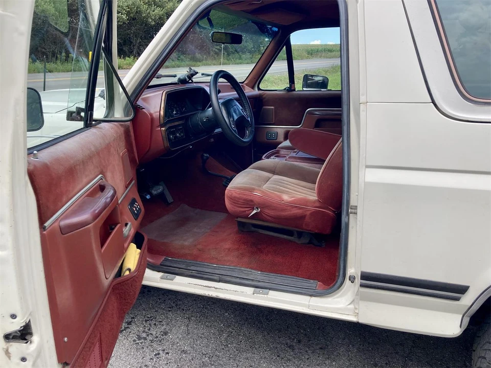 1987 Ford Bronco 4th Gen - Image 7 of 31