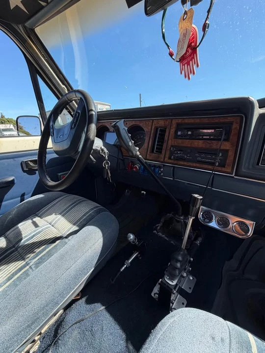 1987 Ford Bronco II - Image 9 of 10