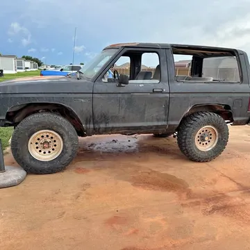 1987 Ford Bronco Bronco 2