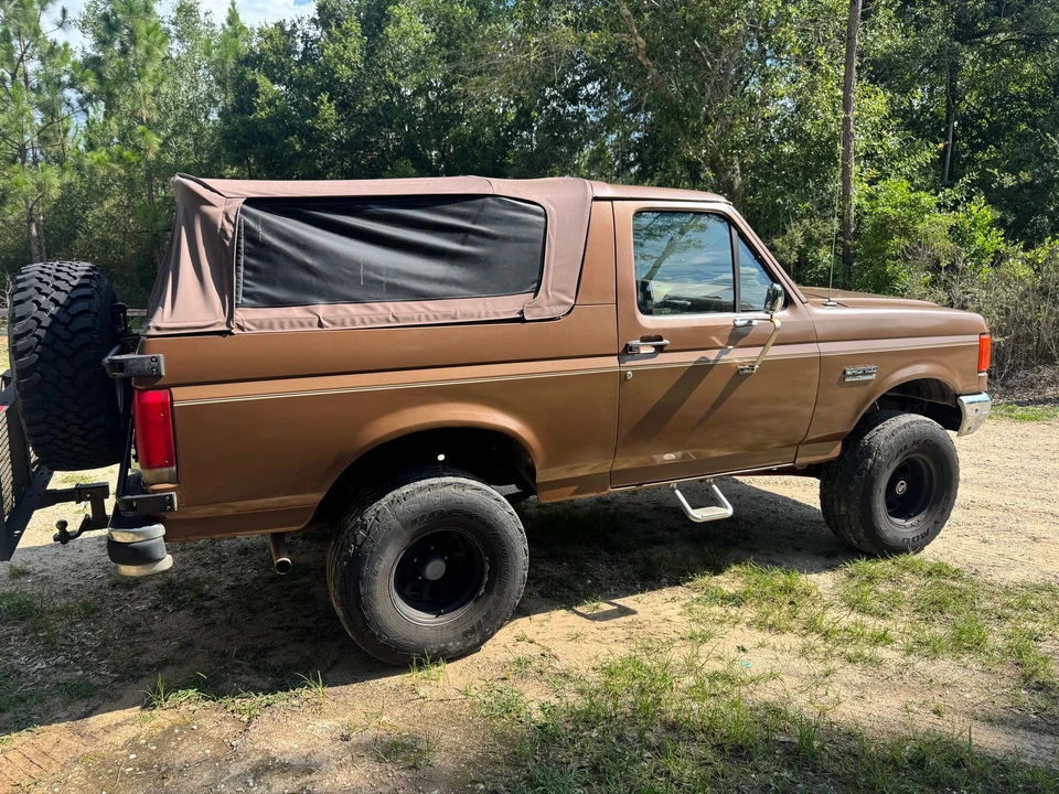 1987 Ford Bronco 4th Gen - Image 8 of 31
