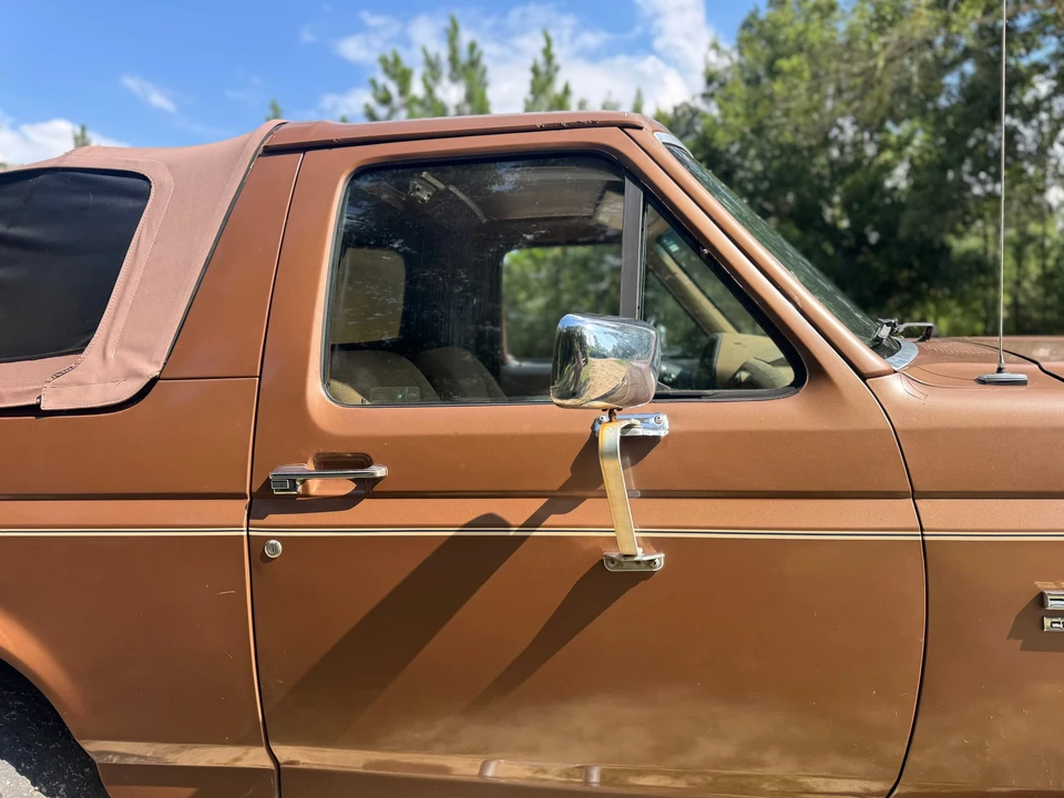 1987 Ford Bronco 4th Gen - Image 30 of 31