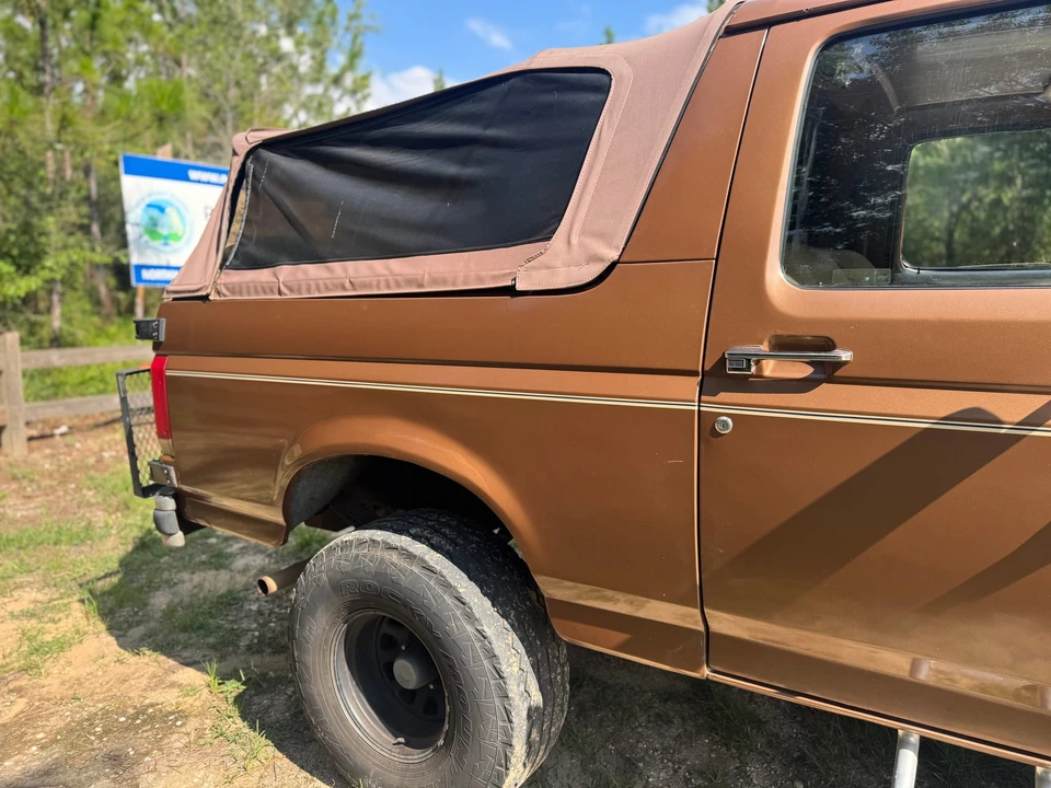 1987 Ford Bronco 4th Gen - Image 28 of 31