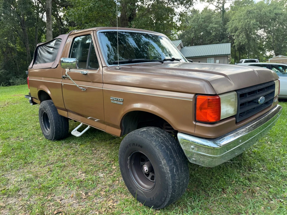 1987 Ford Bronco 4th Gen - Image 26 of 31