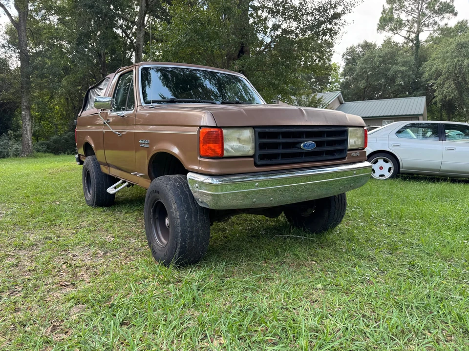 1987 Ford Bronco 4th Gen - Image 25 of 31