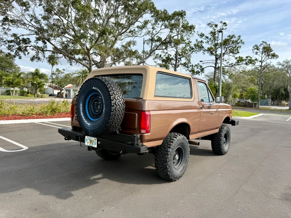 1987 Ford Bronco 4th Gen - Image 11 of 31