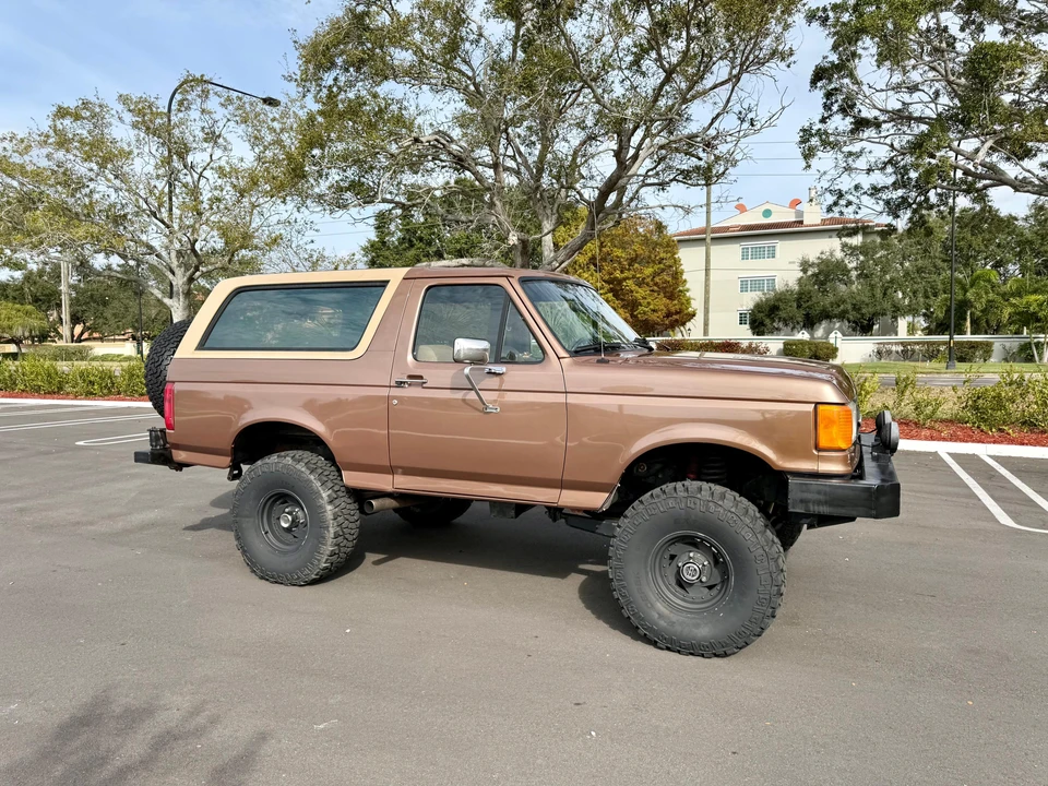 1987 Ford Bronco 4th Gen - Image 14 of 31