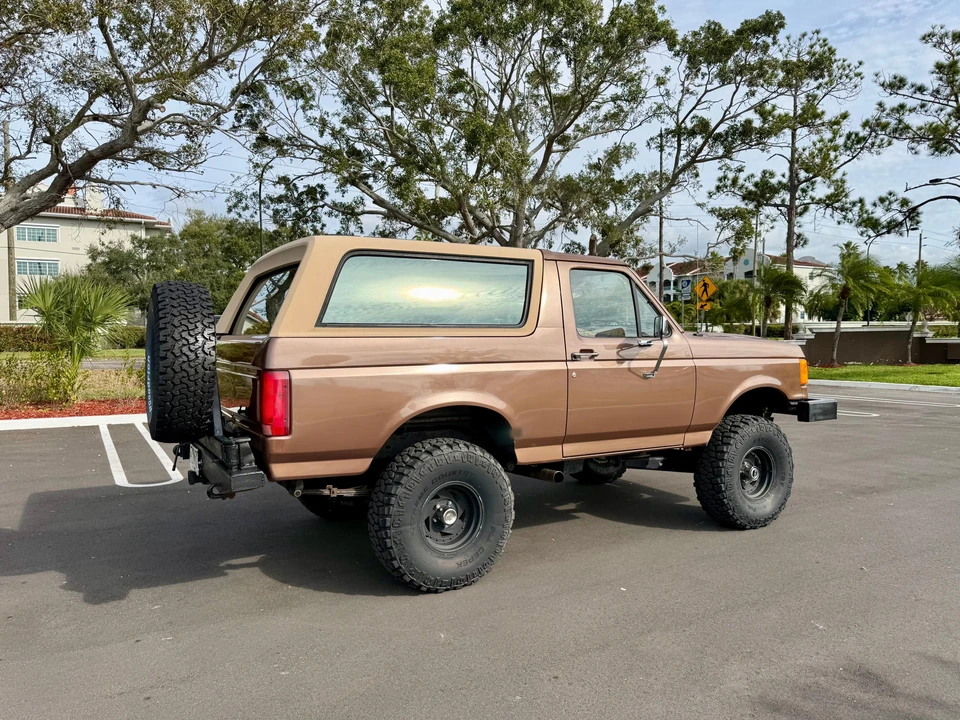 1987 Ford Bronco 4th Gen - Image 12 of 31