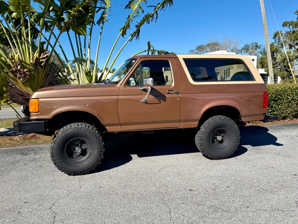 1987 Ford Bronco 4th Gen - Image 8 of 31
