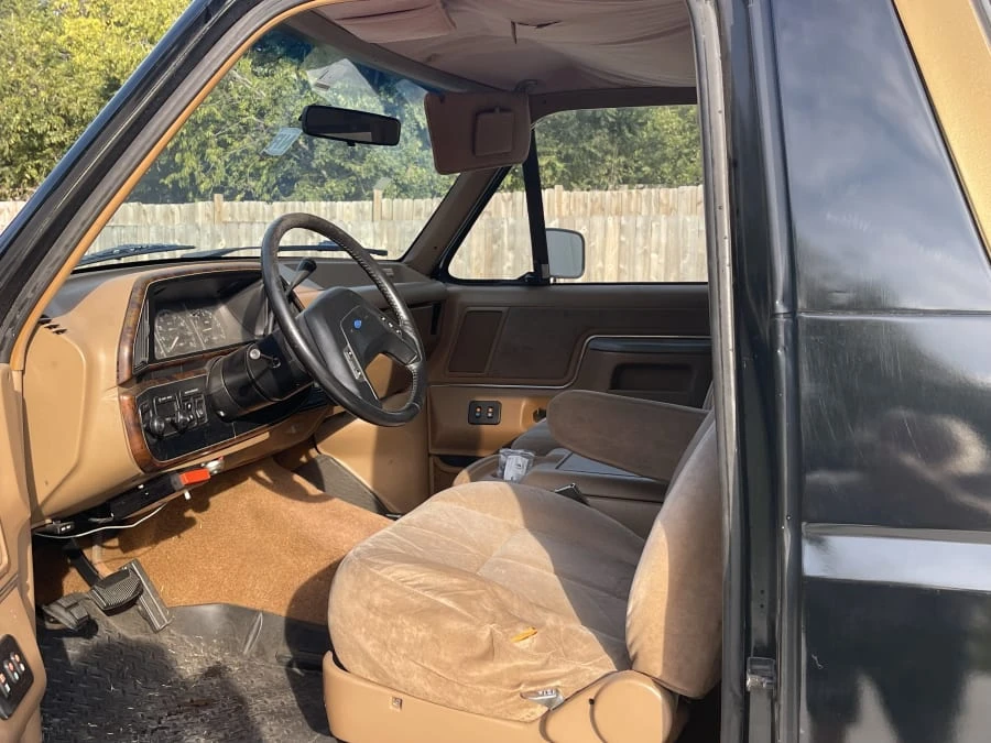 1987 Ford Bronco 4th Gen - Image 3 of 3