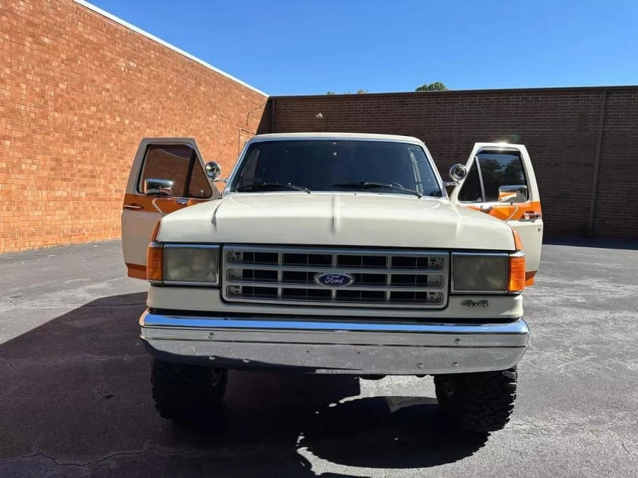 1987 Ford Bronco 4th Gen - Image 8 of 18